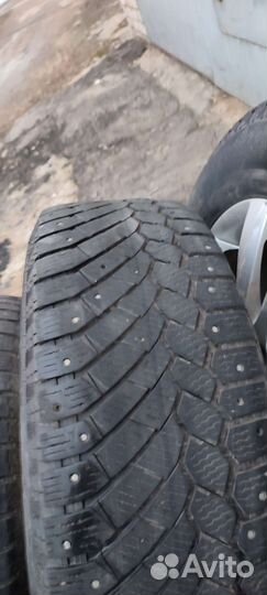 Continental ContiIceContact 4x4 235/65 R17 108T