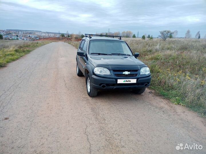 Chevrolet Niva 1.7 МТ, 2012, 107 000 км