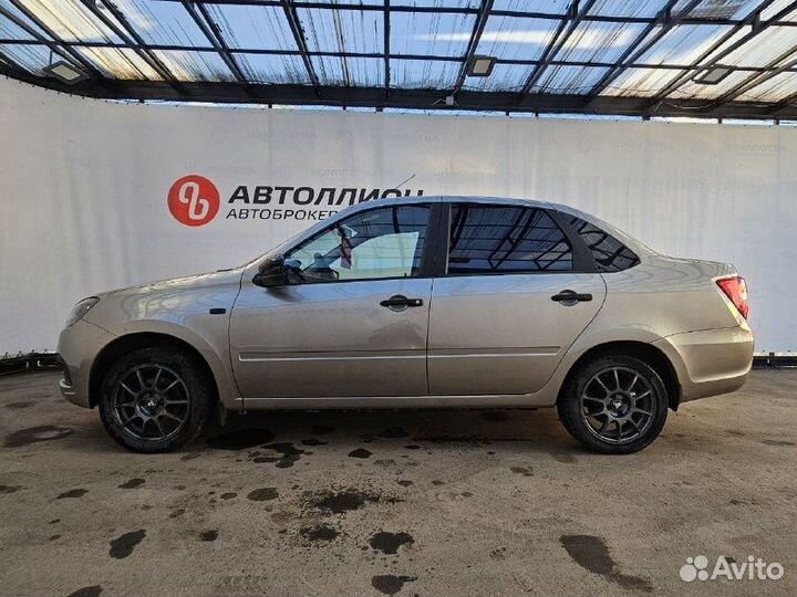 LADA Granta 1.6 МТ, 2019, 76 000 км