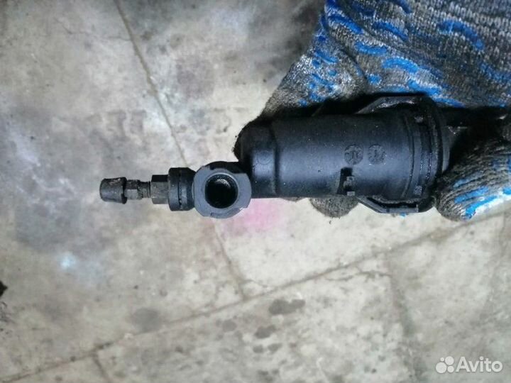 Цилиндр сцепления рабочий Citroen C5