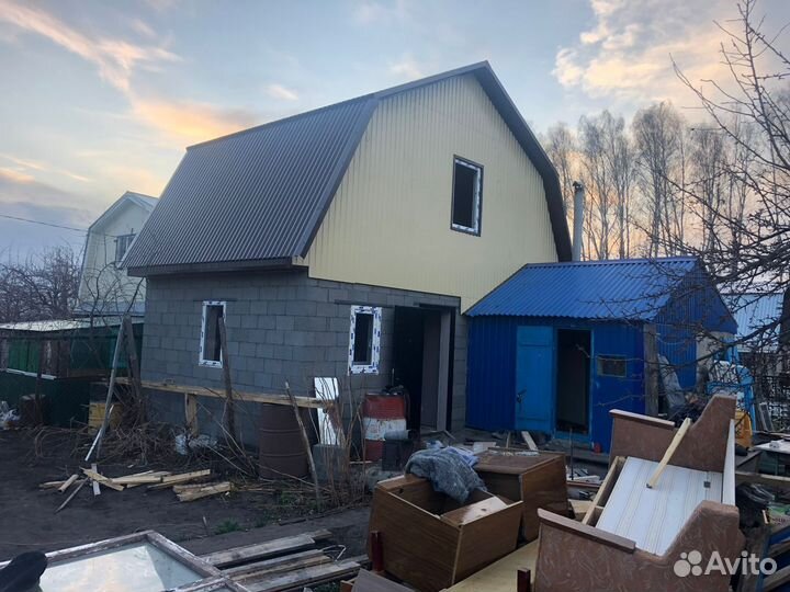 Бригада строителей