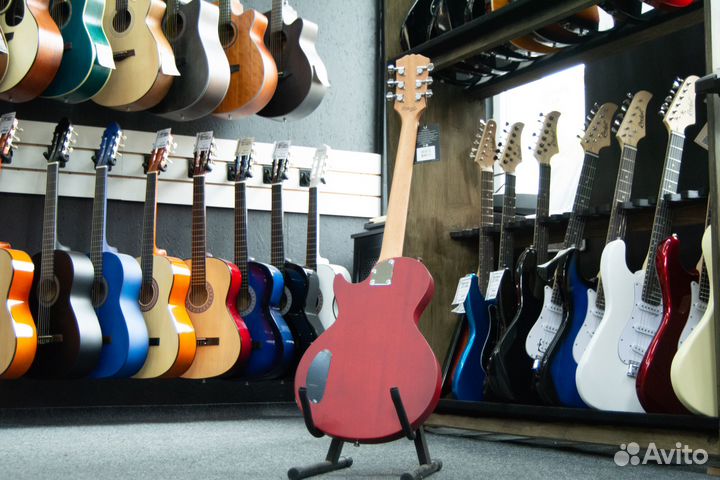 Электрогитара