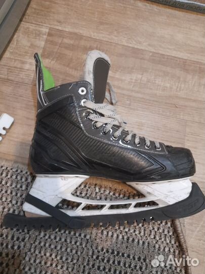 Хоккейные коньки bauer