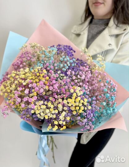 Букет из 11 радужной Гипсофилы в матовой бумаге