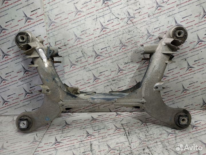 Подрамник w211 Mercedes задний