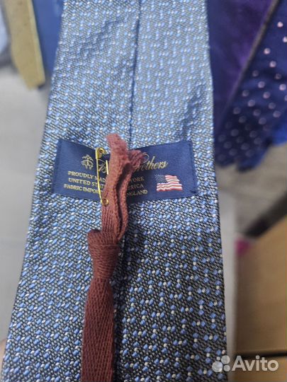 Галстуки Brooks Brothers