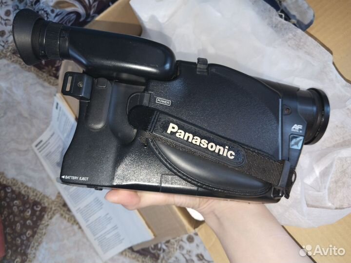 Видеокамера panasonic