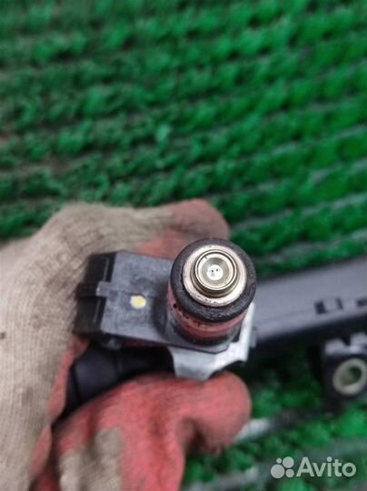 Форсунки комплект (4 шт) Renault Clio 3 2006