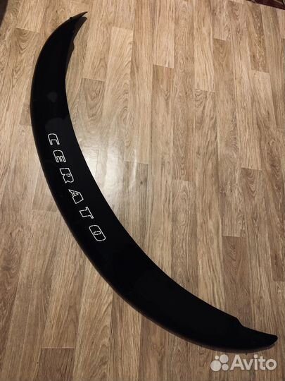 Мухобойка kia cerato/forte