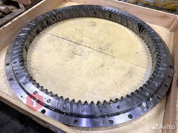 Опорно-поворотный круг CAT 345D