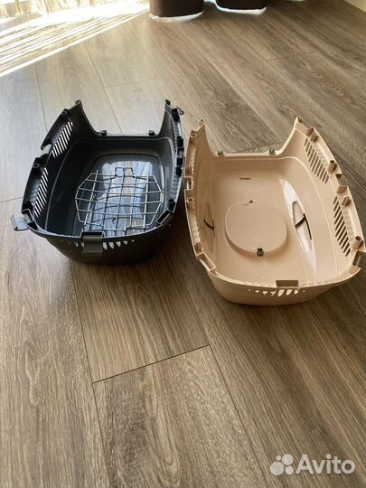 Переноска для кошек и маленьких собак