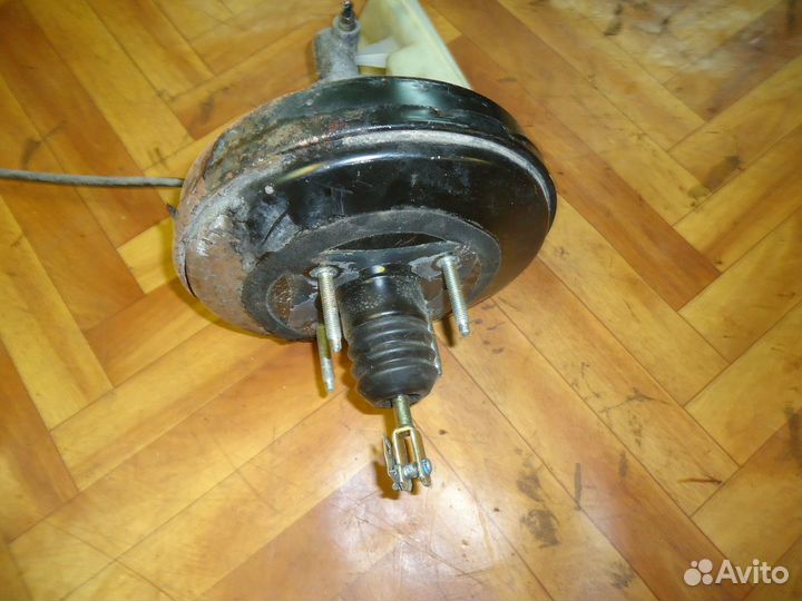 Вакуумный усилитель тормозов Peugeot 1007