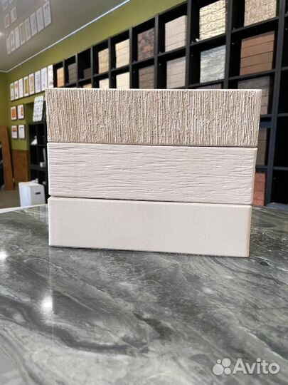 Облицовочный кирпич белый скала Железногорский