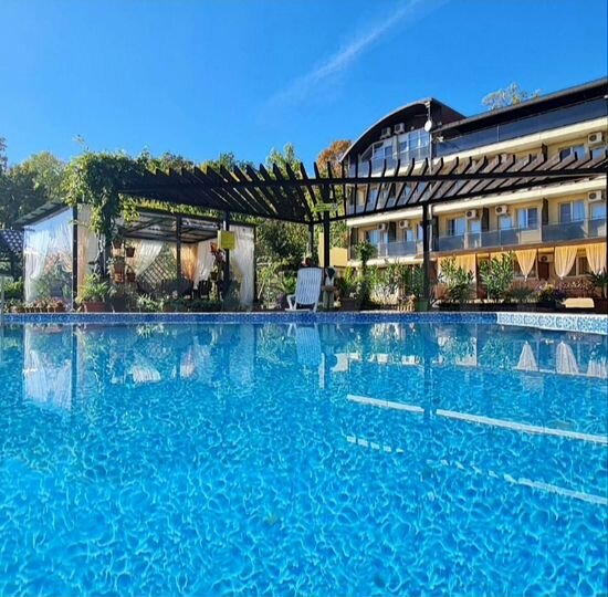 Комната 30 м² в 2-к., 4/4 эт.