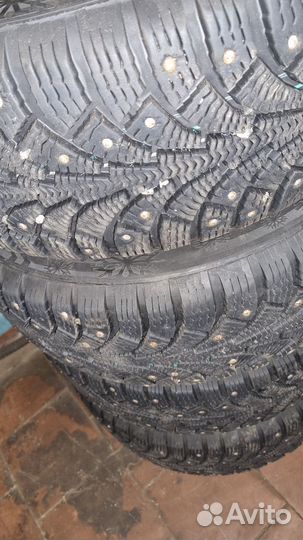 Резина на дисках 205/55R16