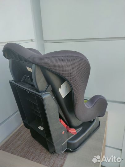 Детское автомобильное кресло бу