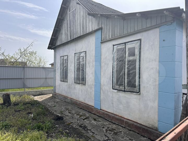 Дом 68 м² на участке 5 сот.