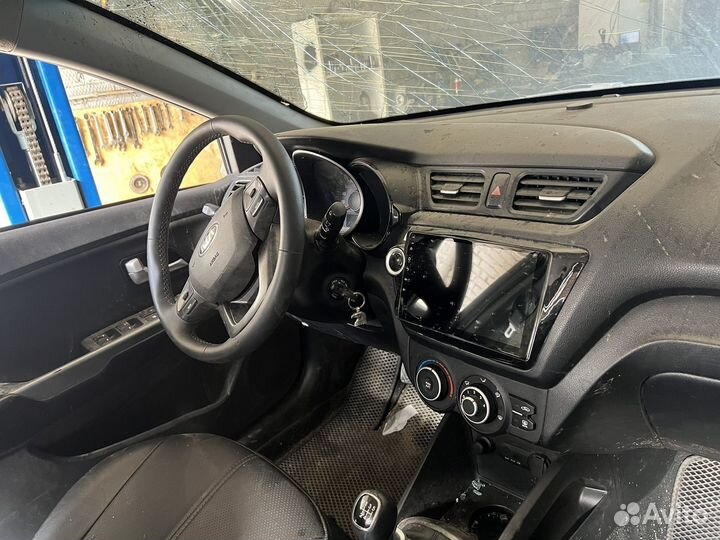 В разборе Киа Рио 3 двс 1.6 МКПП 6ст