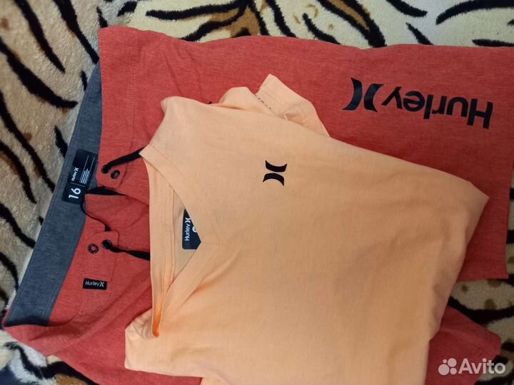 Плавательные шорты и две новые футболки