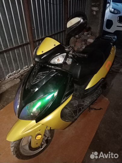 Скутер baotian 80 кубовый