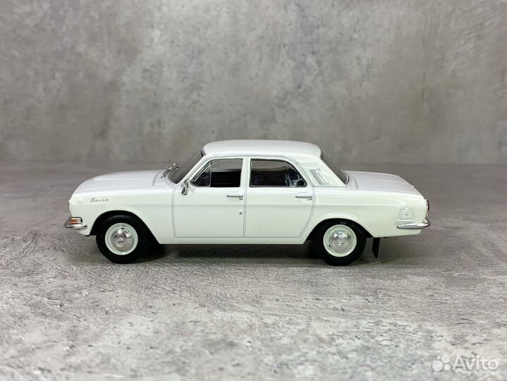 Коллекционная модель Газ-24 «Волга» 1:43