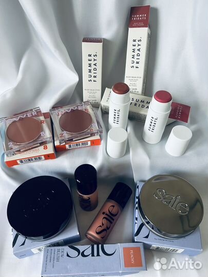 Косметика Saie, Tower 28, summer fridays