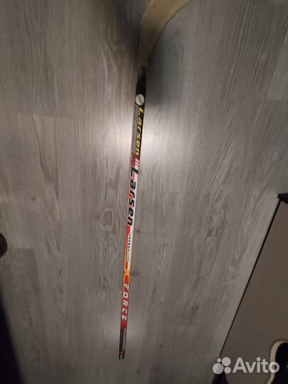 Клюшка хоккейная