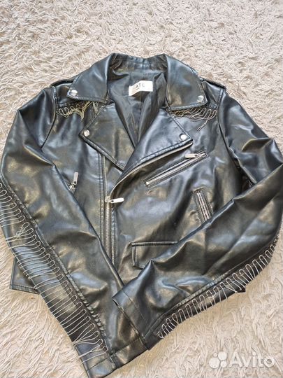 Куртка кожаная женская