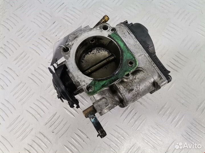 Заслонка дроссельная для Volkswagen Golf 4