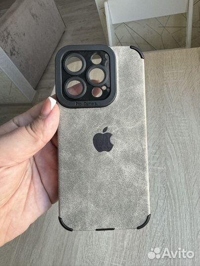 Чехол на iPhone 15 про