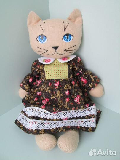 Мягкая игрушка кошка, 26 см