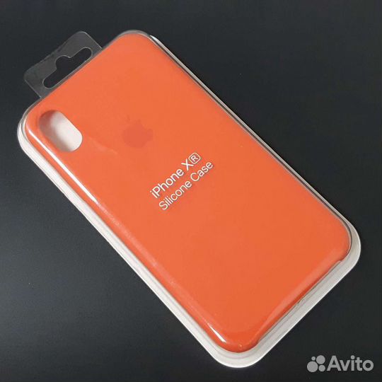 Силиконовый чехол на iPhone XR коралл