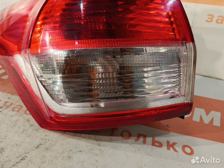 Фонарь задний левый Ford Kuga
