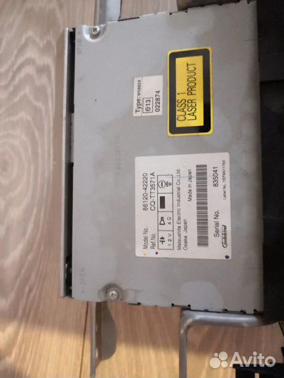 Продам автомагнитолу Rav 4 30кузов