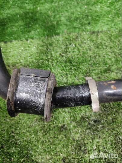 Стабилизатор передний Toyota Corolla Verso R1 2006