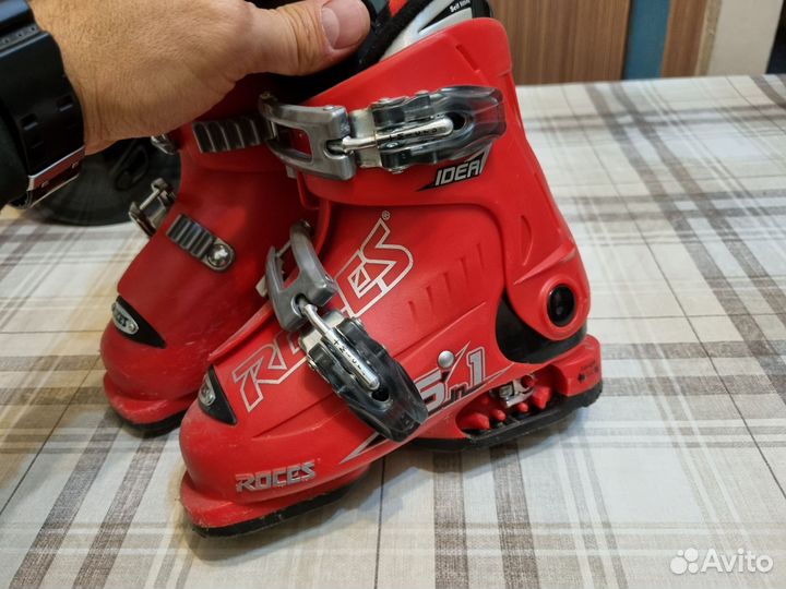 Горнолыжные ботинки детские