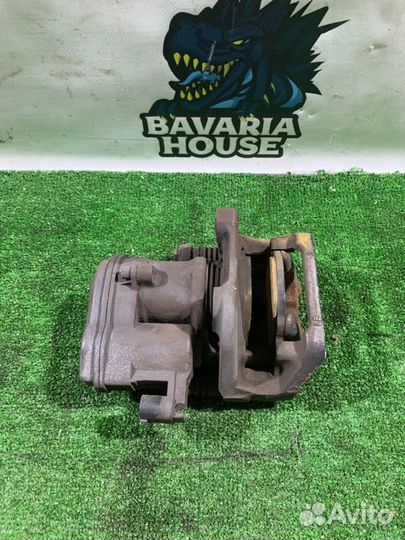 Суппорт задний правый Bmw 5 F10 N52B25AF 2011