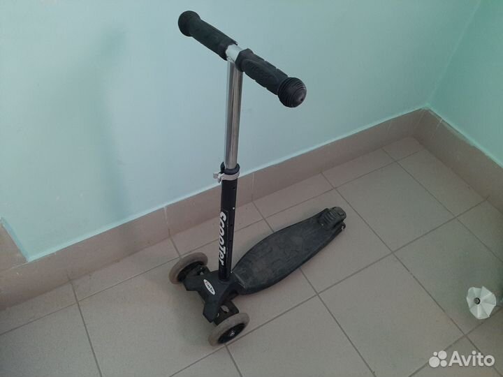 Самокат детский трехколесный