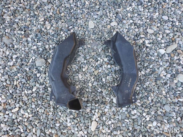 Воздухозаборник наружный для Lexus IS250