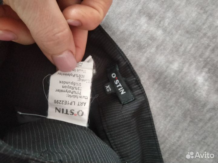 Женская одежда (брюки, блузки) 40-42 р