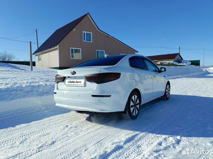 Kia Rio 1.6 AT, 2015, 114 000 км