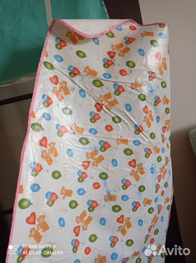 Продам детскую кроватку, стул и беговел