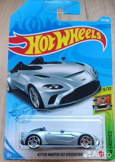 Hot wheels машинки