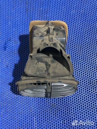 Дефлектор центральный сопло воздуховод калина