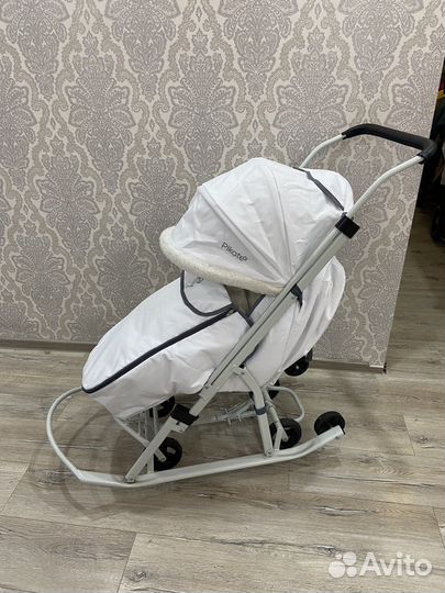 Санки- коляска новые