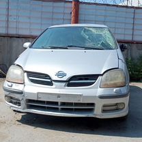 Nissan Almera Tino 2.0 CVT, 2001, битый, 200 000 км, с пробегом, цена 115 000 руб.