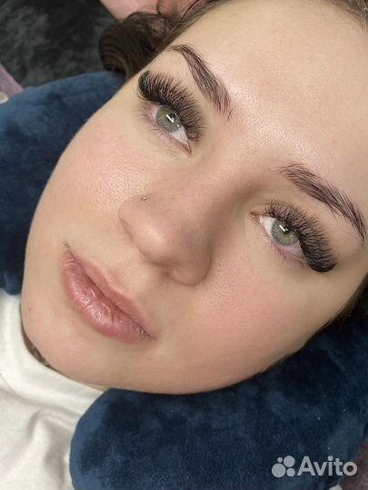 Наращивание ресниц Оформление бровей