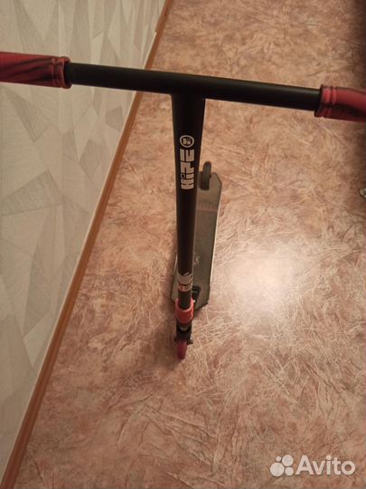 Трюковой самокат hipe h4