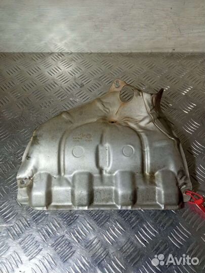 Защита (экран) выпускного коллектора Renault Lagun