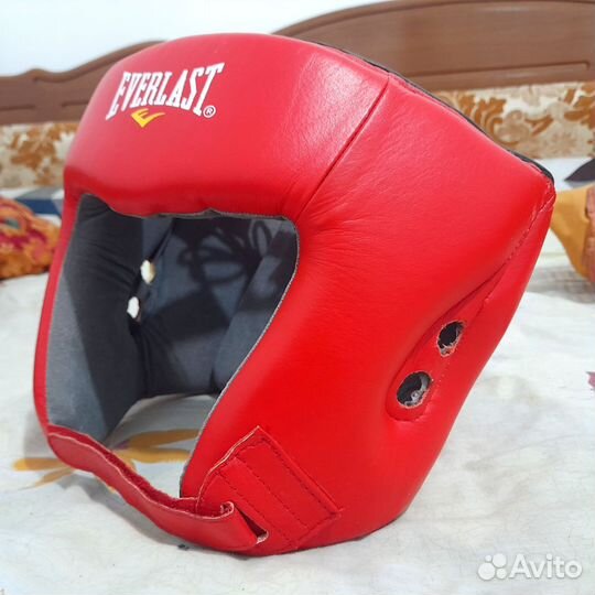 Шлем для боевого самбо